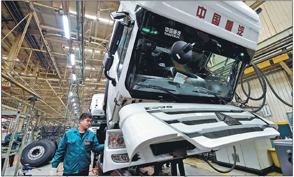 Sinotruk puts its weight behind expanding overseas revenues