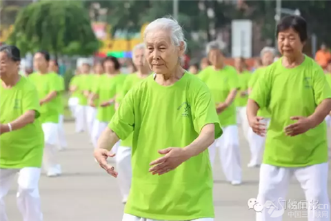 Fitness boom in Sanmenxia