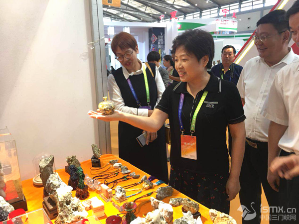 Sanmenxia delegation attends cultural industries expo