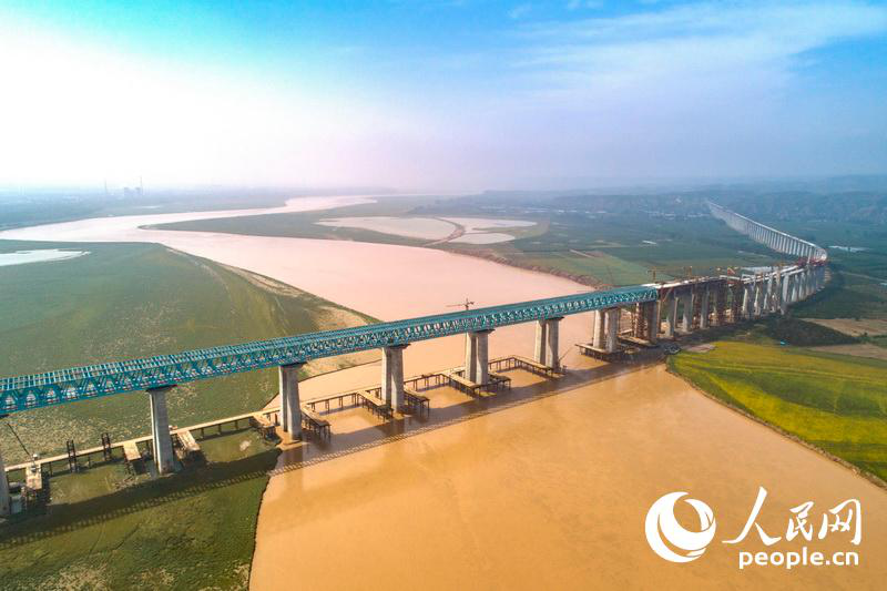 Yellow River Road-rail Bridge completed