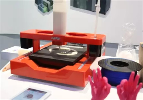 3D printing experience center opens in Liangjiang