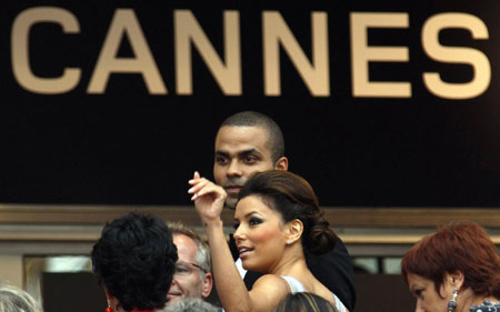 Eva Longoria Parker and her husband arrive for the screening of the film at 62nd Cannes Film