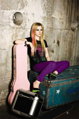 Avril Lavigne models for teen clothing