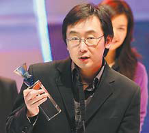 Hollywood beckons Chinese director