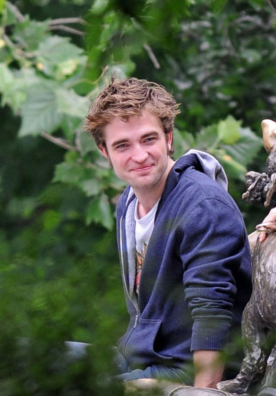 Robert Pattinson on set of movie 