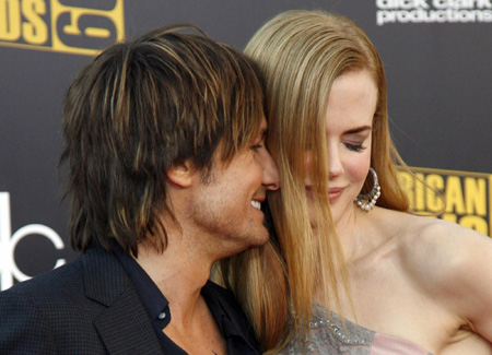 Keith Urban and Nicole Kidman arrive at 2009 American Music Awards