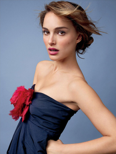 Natalie Portman pretties up for Jan. issue of Maire Claire