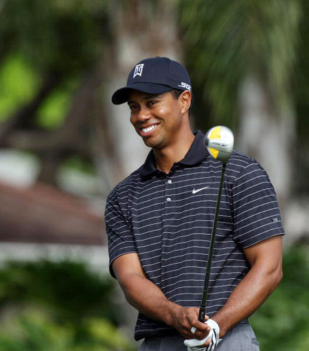 Tiger Woods ads to be removed from Shanghai airport