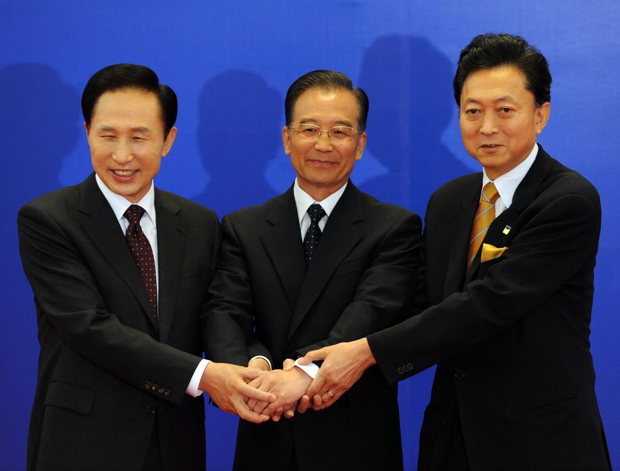 Wen Jiabao's decade of diplomacy photo album