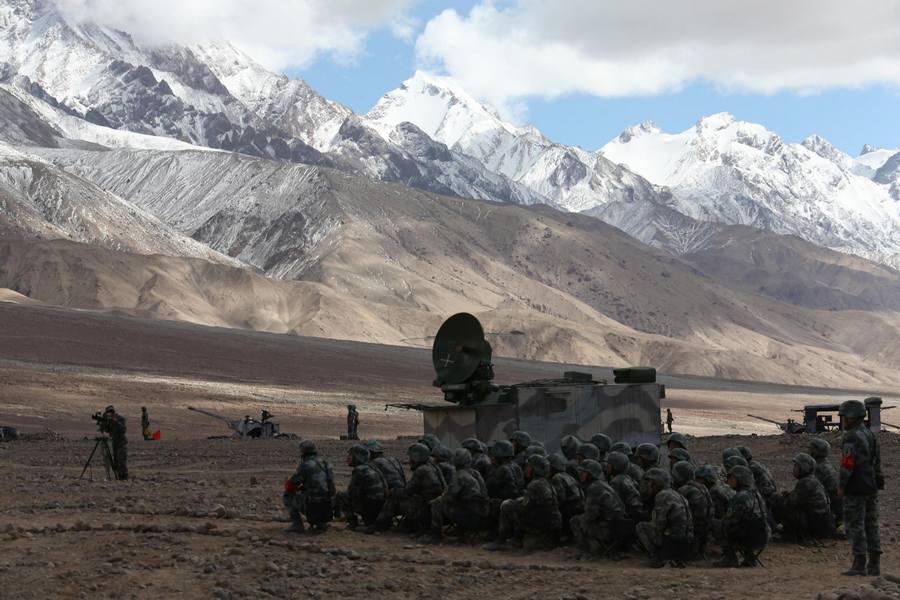 Chinese military might displayed on plateau
