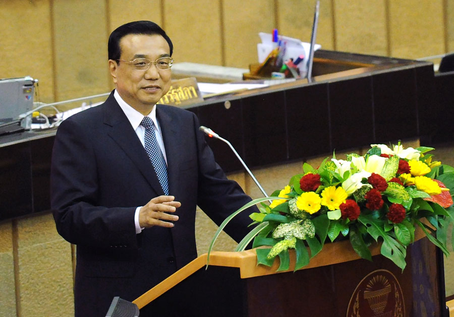 Highlights: Premier Li Keqiang in Thailand