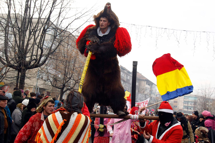 'Bear' dance beckons good luck