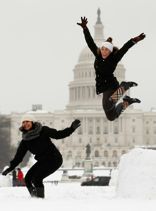 US East Coast buried in snow