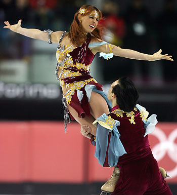 Barbara Fusar Poli and Maurizio Margaglio from Italy perform their free dance in the ice dancing competition during the Figure Skating at the Torino 2006 Winter Olympic Games in Turin, Italy, February 20, 2006. [Reuters]