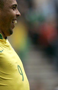 Brazil's Ronaldo celebrates his goal against Ghana during their second round World Cup 2006 soccer match in Dortmund June 27, 20006. 