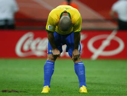 Brazil's Ronaldo 
reacts to his team's loss to France after their World Cup 2006 quarter-final soccer match in Frankfurt July 1, 2006.