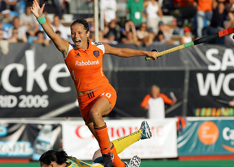 Sylvia Karres of the Netherlands celebrates her goal against Australia during their Women's World Cup field hockey match in Madrid October 8, 2006. 