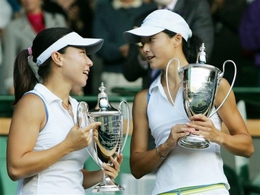 Li blasts China into Fed Cup elite