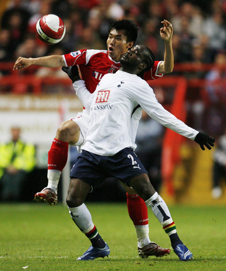 Charlton relegated after Tottenham victory