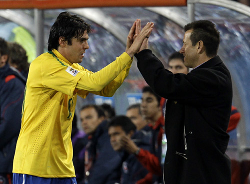 Brazil's Dunga riled over another Kaka booking
