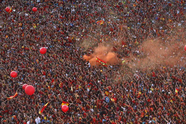 Spain celebrates Euro 2012 triumph