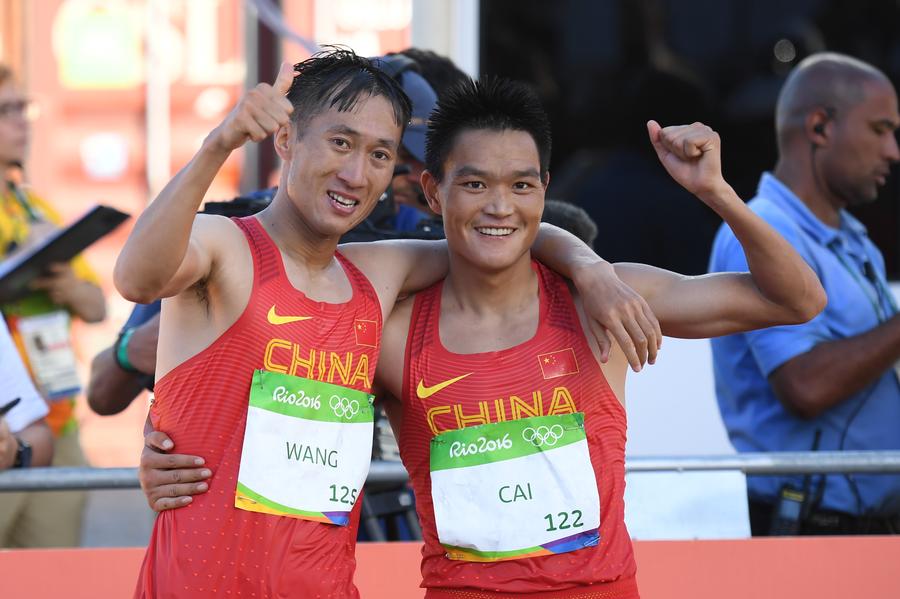 Wang Zhen wins men's 20km racewalking gold 