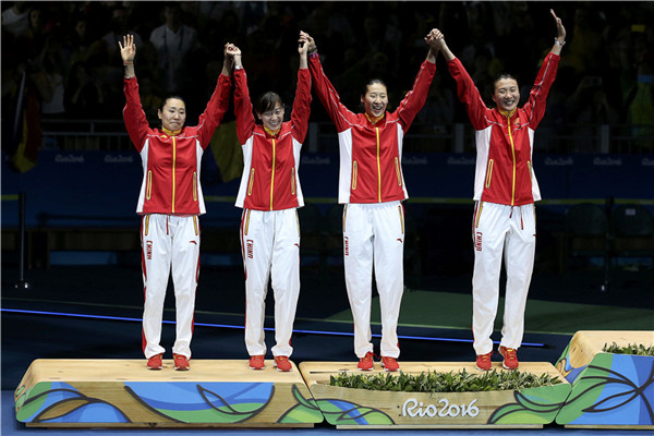 Women's epee team settles for silver, markswoman Du eyes retirement