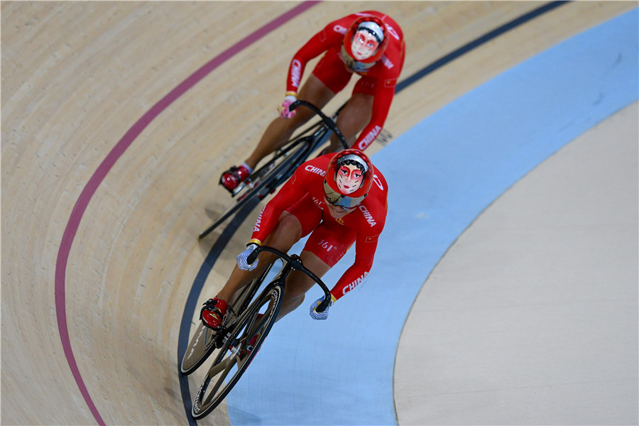 China wins first cycling Olympic gold