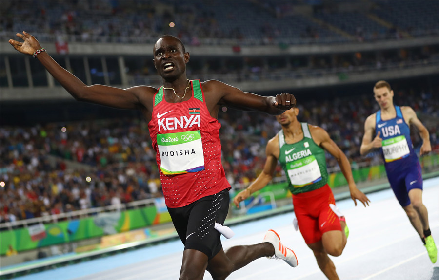 Kenya's Rudisha retains 800m title