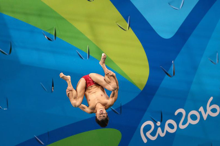 China's Cao Yuan makes up for synchronized loss with individual gold