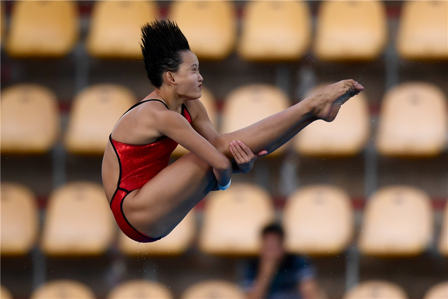 Chinese teenagers take gold, silver on 10m platform