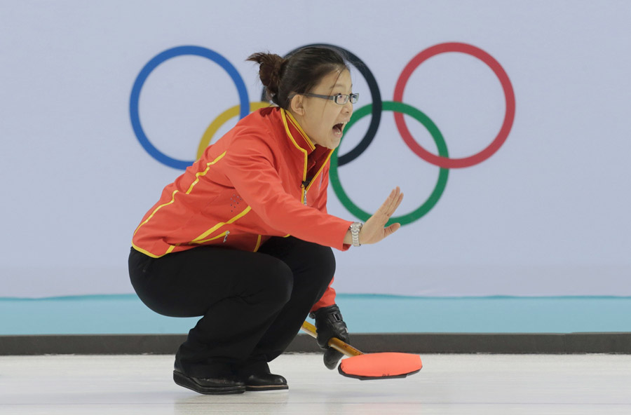 China claims two victories at curling in Sochi