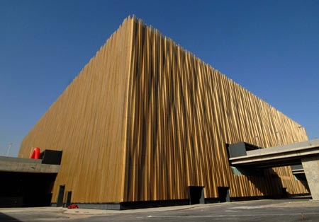 An exterior view of the Wukesong Indoor Stadium in Beijing in this January, 2008 file photo. Billionaire businessman Philip Anschutz's AEG entertainment firm and the National Basketball Association announced they will develop and operate NBA-style arenas across China. The move follows an NBA-AEG deal to manage and operate the 18,000-seat Wukesong Indoor Stadium where US NBA stars won Beijing Olympic gold in August.[