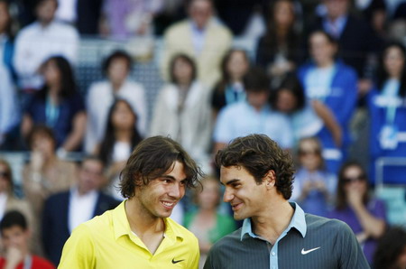 Federer stuns clay king Nadal in Madrid final