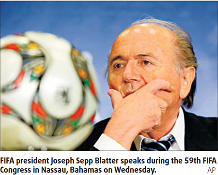 Blatter: Stop treating fans as prisoners and animals