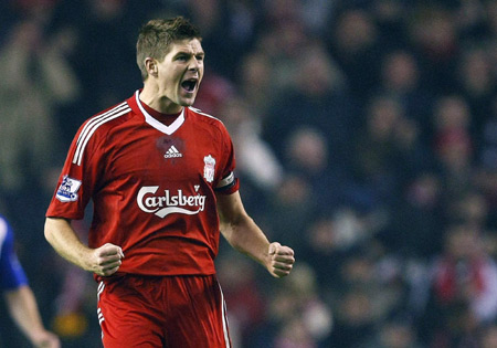 Gerrard penalty spares Liverpool's blushes