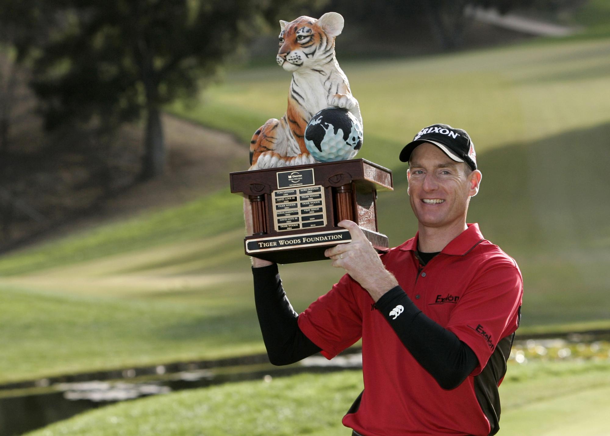 Furyk breaks title drought with win at Sherwood