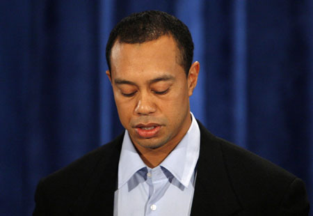 Tiger Woods says sorry, golf return still unknown