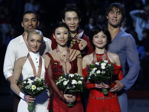 Pang/Tong win gold at World Figure Skating Championships