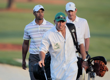Tiger Woods turns up early at Augusta National