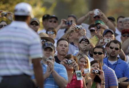 Fans say they forgive Woods' infidelity