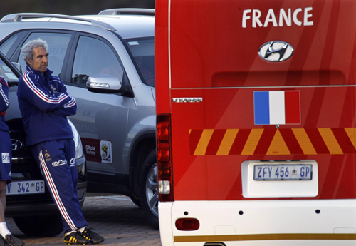 French squad boycott training to protest for expellee Anelka