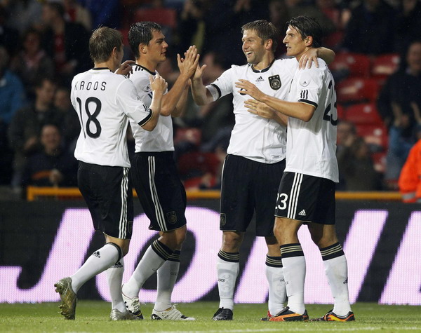 Germany draws 2-2 with Denmark in friendly