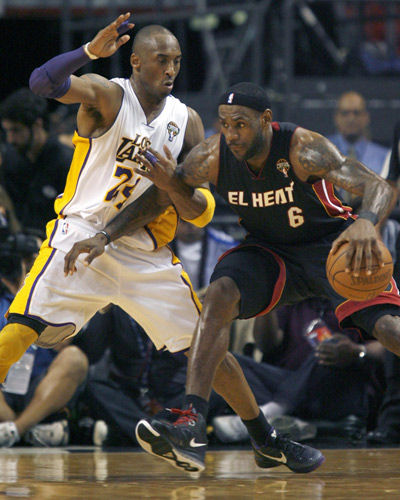 Miami Heat snap losing skid by dumping Lakers