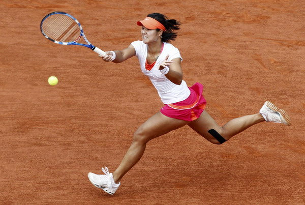 Li Na wins it all at Roland Garros