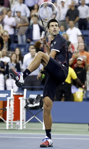 Djokovic romps past Berlocq in US Open 2nd round 