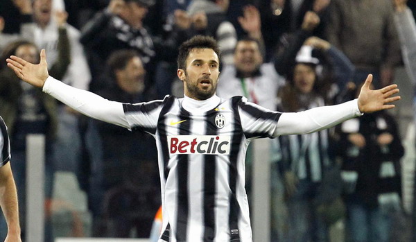 Juventus hold off Milan to Coppa Italia final