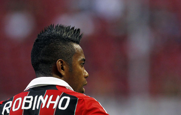 Robinho to be rested for up to a month