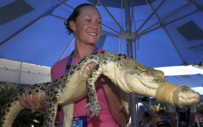 Players get Aussie treats ahead of Australian Open