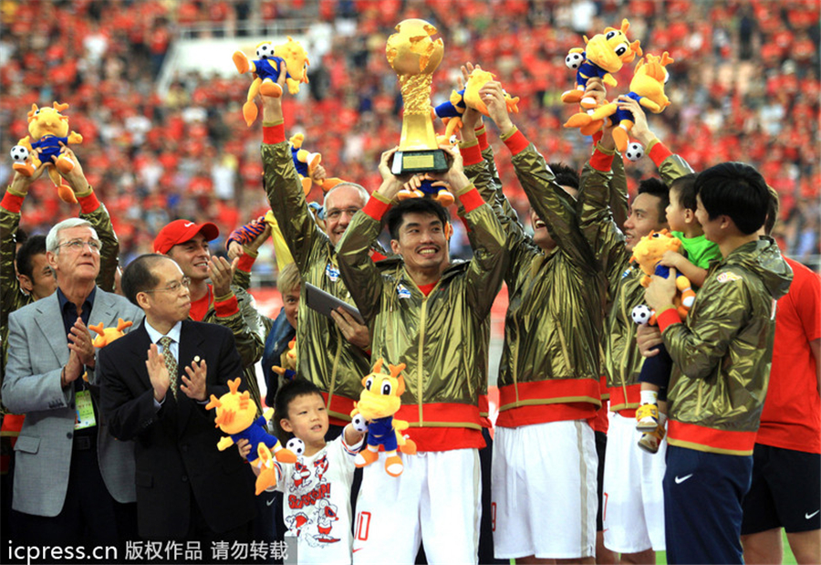 Guangzhou Evergrande claims CSL title with ease